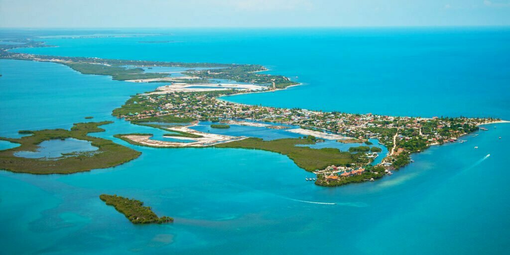belize city to placencia shuttle